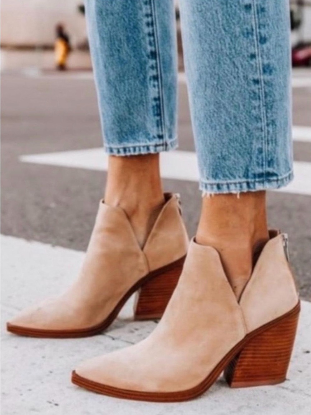 Vince Camuto Gigietta Suede Booties.  Size 7 women’s.